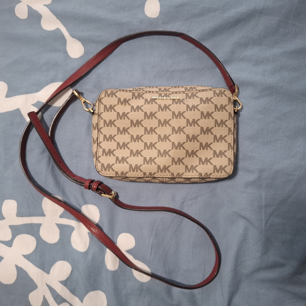 👜Michael Kors Jet Set Signature Canvas Beige Red Crossbody Purse Camera Bag - Picture 5 of 15